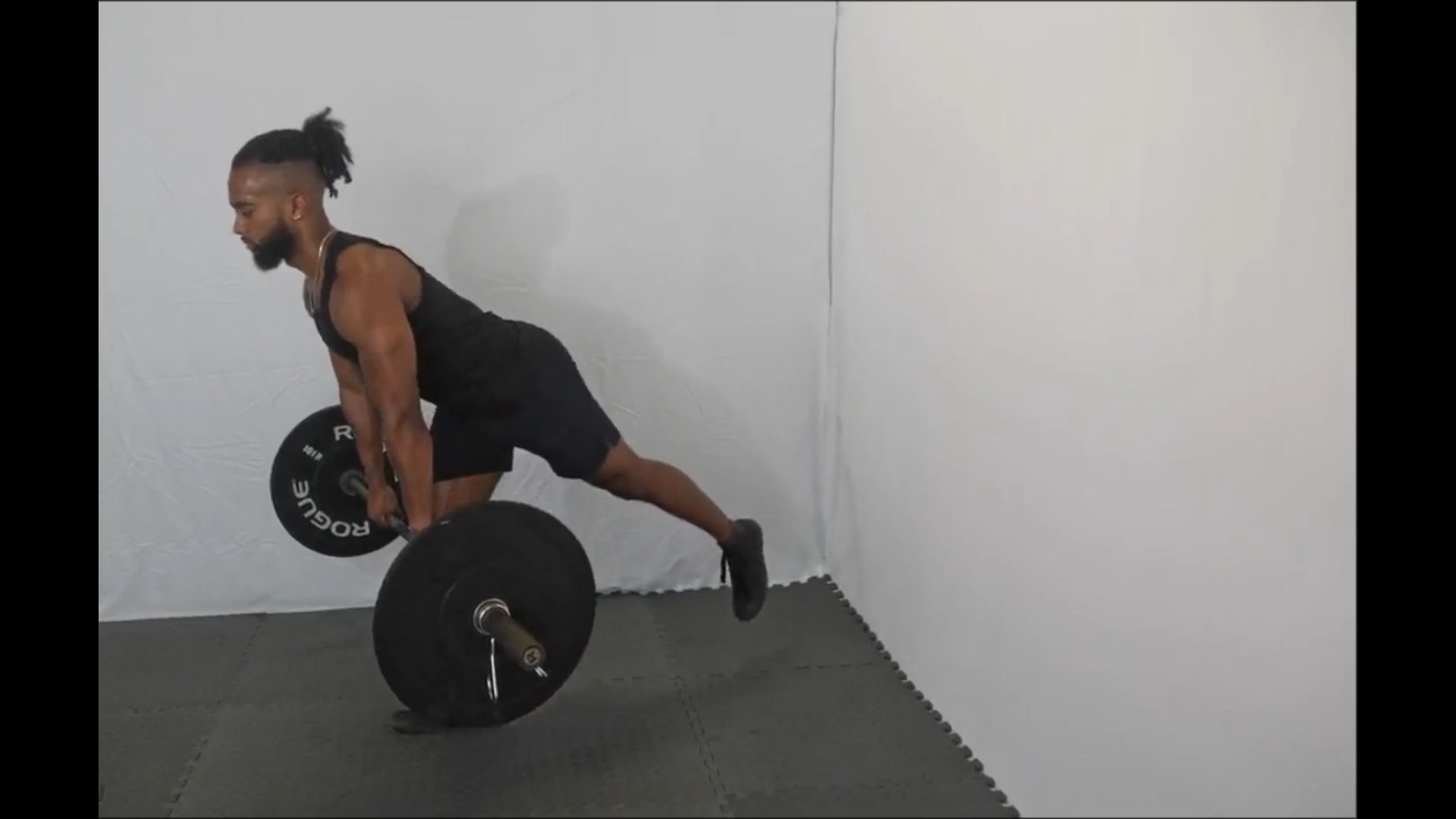 Barbell Single Leg Deadlift/ددلیفت هالتر تک پا