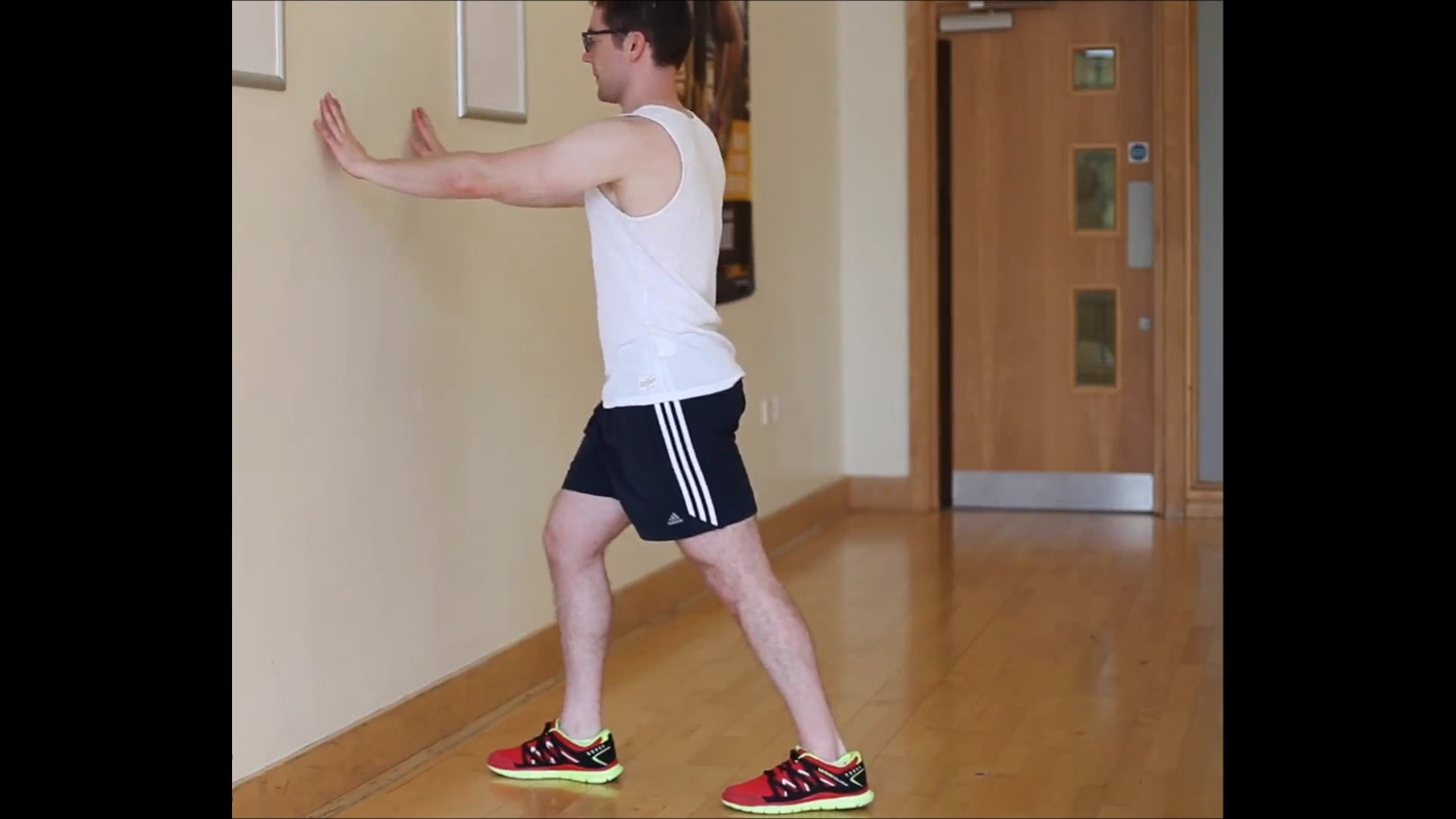 Calves Stretch Variation two/کشش ساق پشت پا نوع دوم