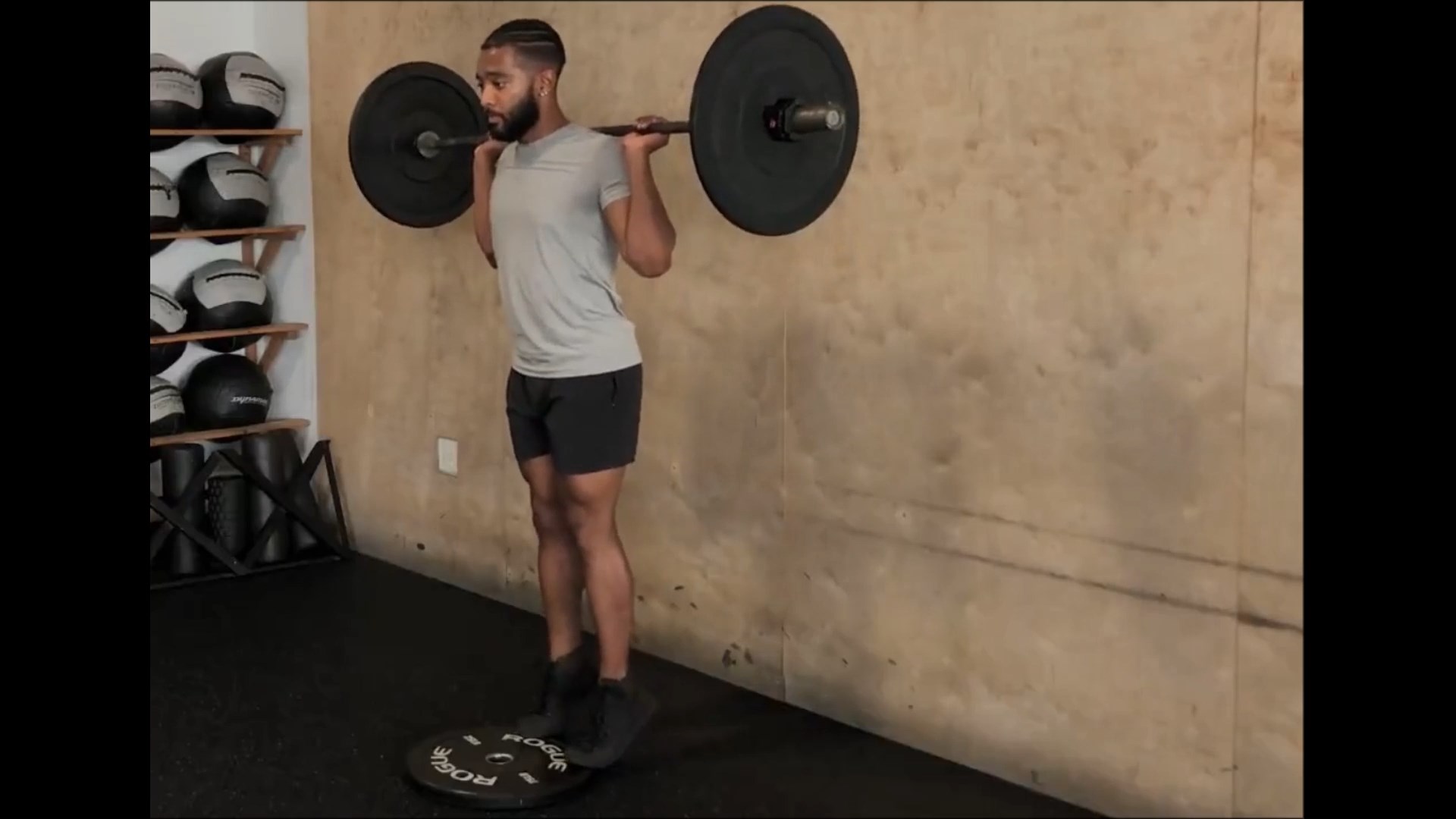 Barbell Toes Up Calf Raise/ساق پشت پا هالتر پنجه بالا