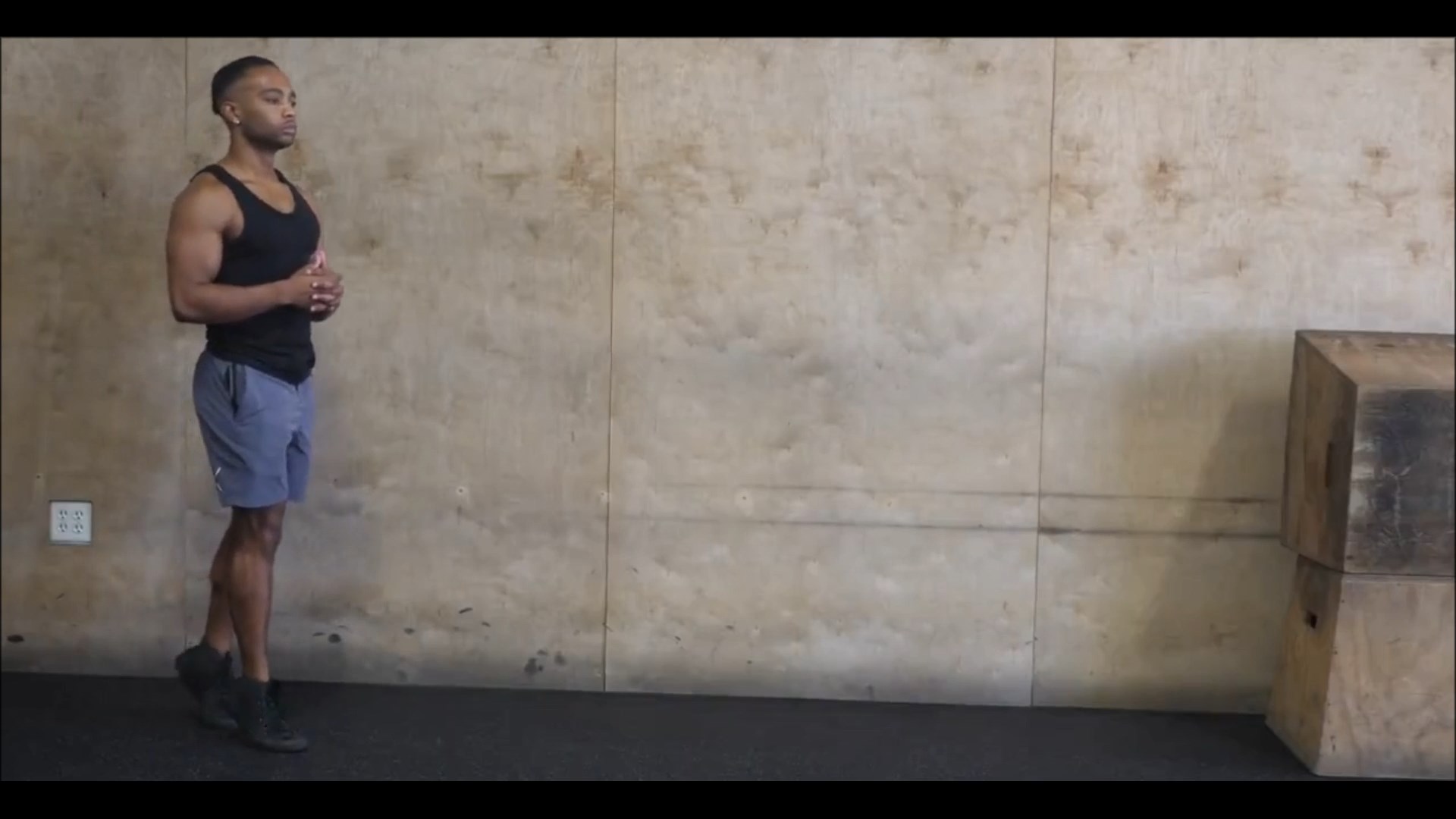 Walking Calf Raises/ساق پشت پا قدم زدن